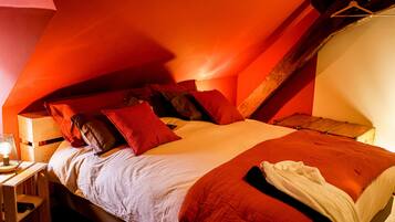 1 chambre, fer et planche à repasser, lit parapluie, Wi-Fi gratuit