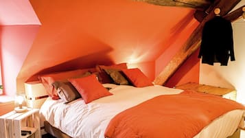 1 chambre, fer et planche à repasser, lit parapluie, Wi-Fi gratuit