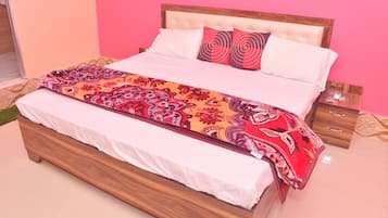 Chambre Deluxe | Draps en coton égyptien, literie de qualité supérieure