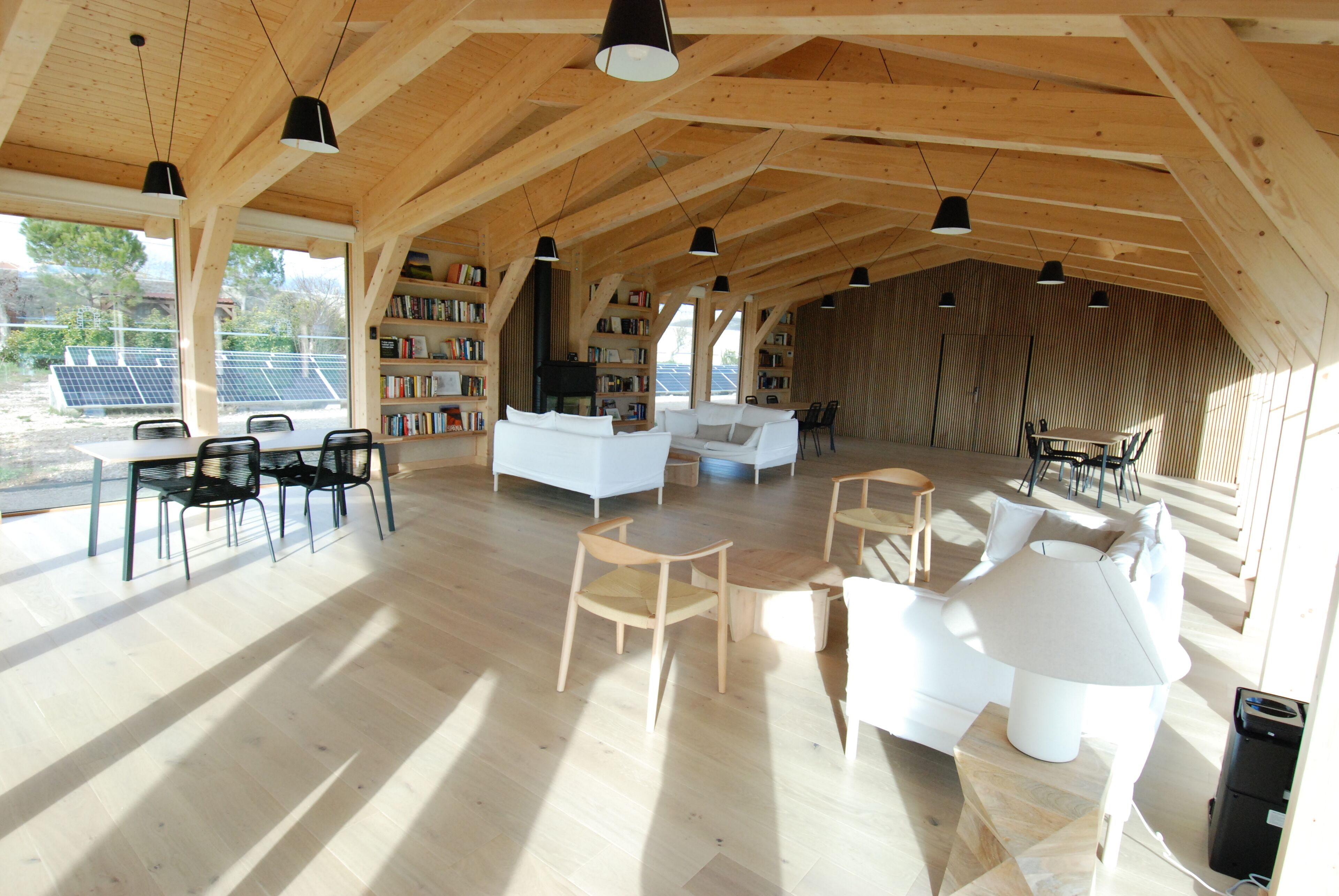 Meeting facility