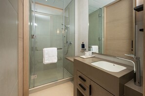 Three Bed Room Apartment | Free WiFi - Address Beach Resort Residences-Four Apple (Dubai)