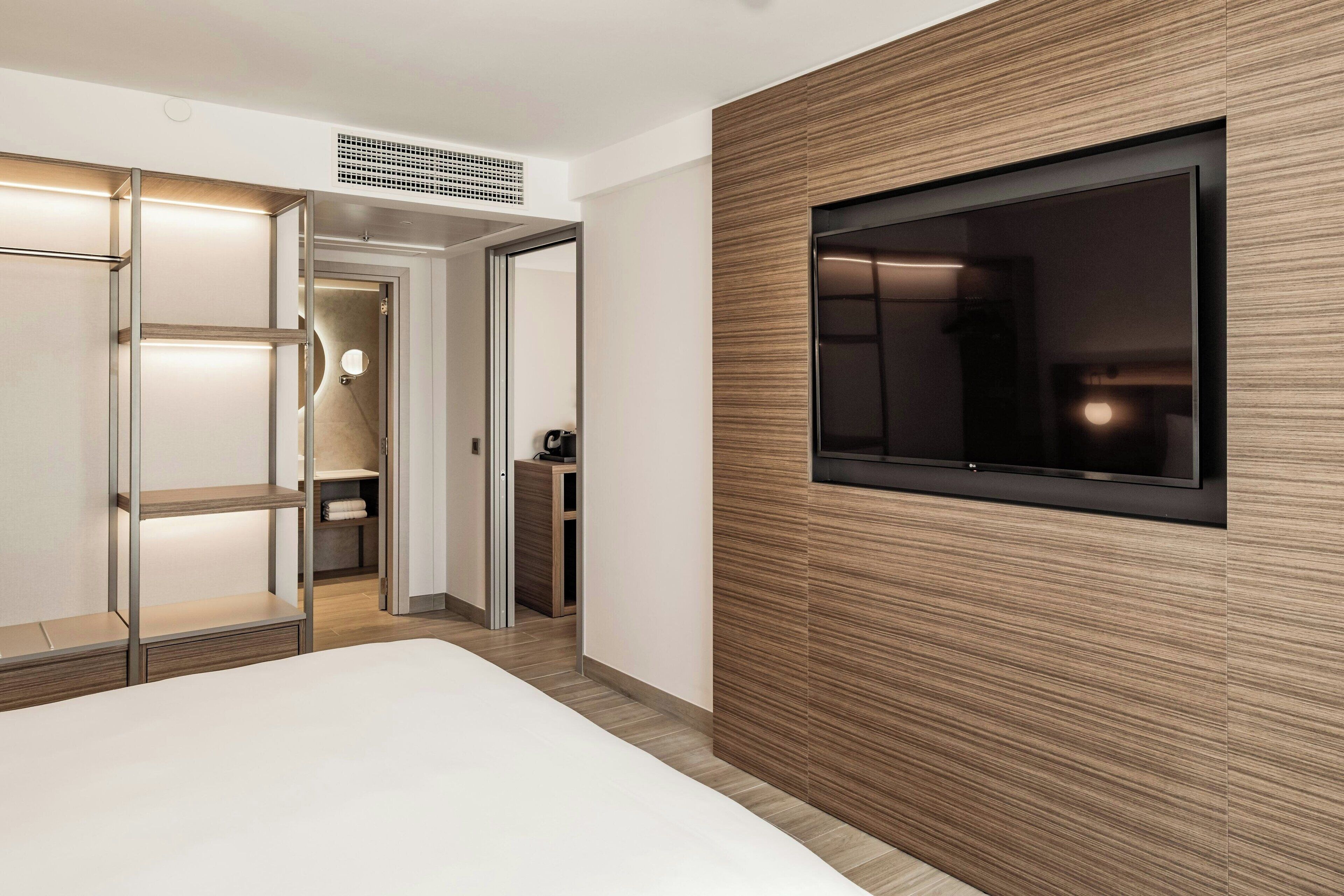 Photo - AC Hotel by Marriott St Julian's