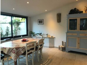 Dining - l'Harmassan (Villes-sur-Auzon)