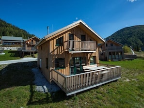 Exterior - Superior #11 IR-Sauna&Sprudelwanne by Interhome (Hohentauern)