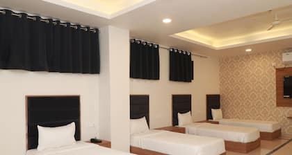 7 VACHAN LAWNS AND BANQUET