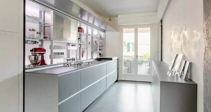 pieno centro storico a poche centinaia di metri dal mare, appartamento di 95 mq