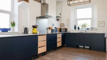 Talheres/pratos/utensílios de cozinha