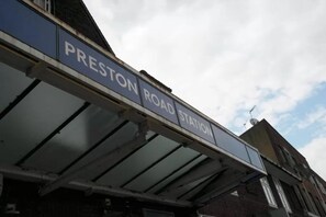 Exterior - Home From Home Wembley (Wembley)