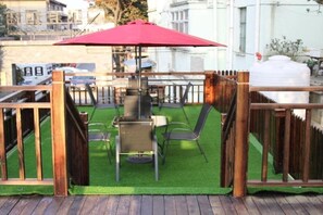 Outdoor dining - Shell Shanghai Pudong New District Disney North Gate Furong Road Hotel (Shanghai)