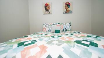 Nhà | 3 phòng ngủ, bàn ủi/dụng cụ ủi quần áo