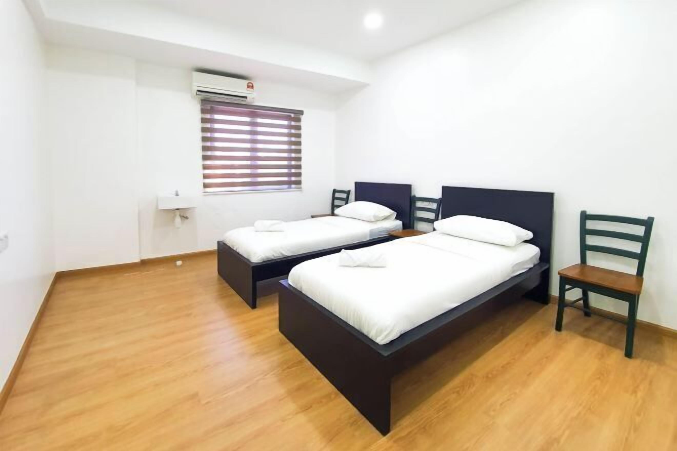 Individually decorated, individually furnished, desk, free WiFi