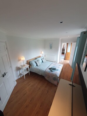 Casa de campo | 2 habitaciones, tabla de planchar con plancha y wifi gratis 