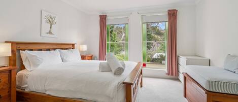 5 bedrooms, free WiFi