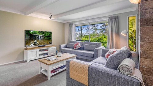 Oak and Cedar @ Katoomba