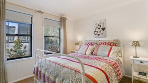 2 bedrooms, iron/ironing board