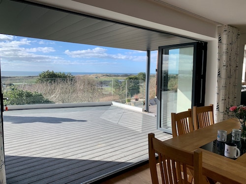 Spectacular Coastal House with Views Across Aberdovey Estuary