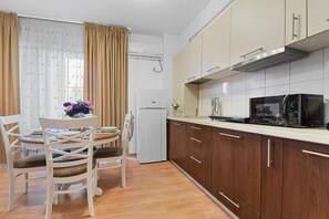 Family Apartment | Private kitchen