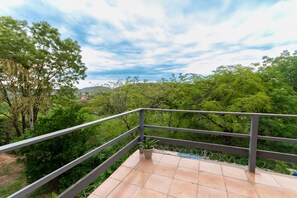Terrace/patio - Woodpeckers Guest House (Mbombela)