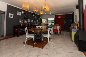 Restaurant - Woodpeckers Guest House (Mbombela)
