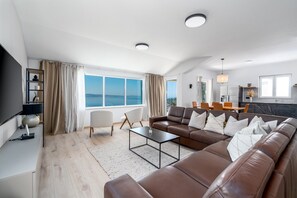 Fernseher, Videospiele, DVD-Player