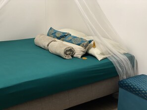 1 bedroom, WiFi, bed sheets - Petit Dyamant, Beautiful apartment in the heart of Pointe-à-Pitre for stays and stopovers (Pointe-à-Pitre)
