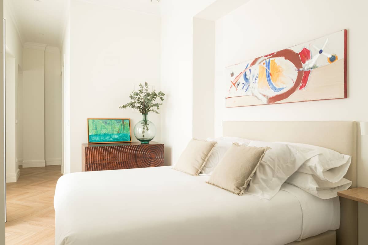 In-room safe, blackout drapes, iron/ironing board, cribs/infant beds
