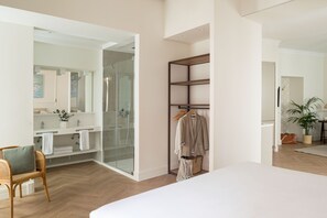 Bathroom - MYLU SUITES by PUERTA CATEDRAL (Seville)