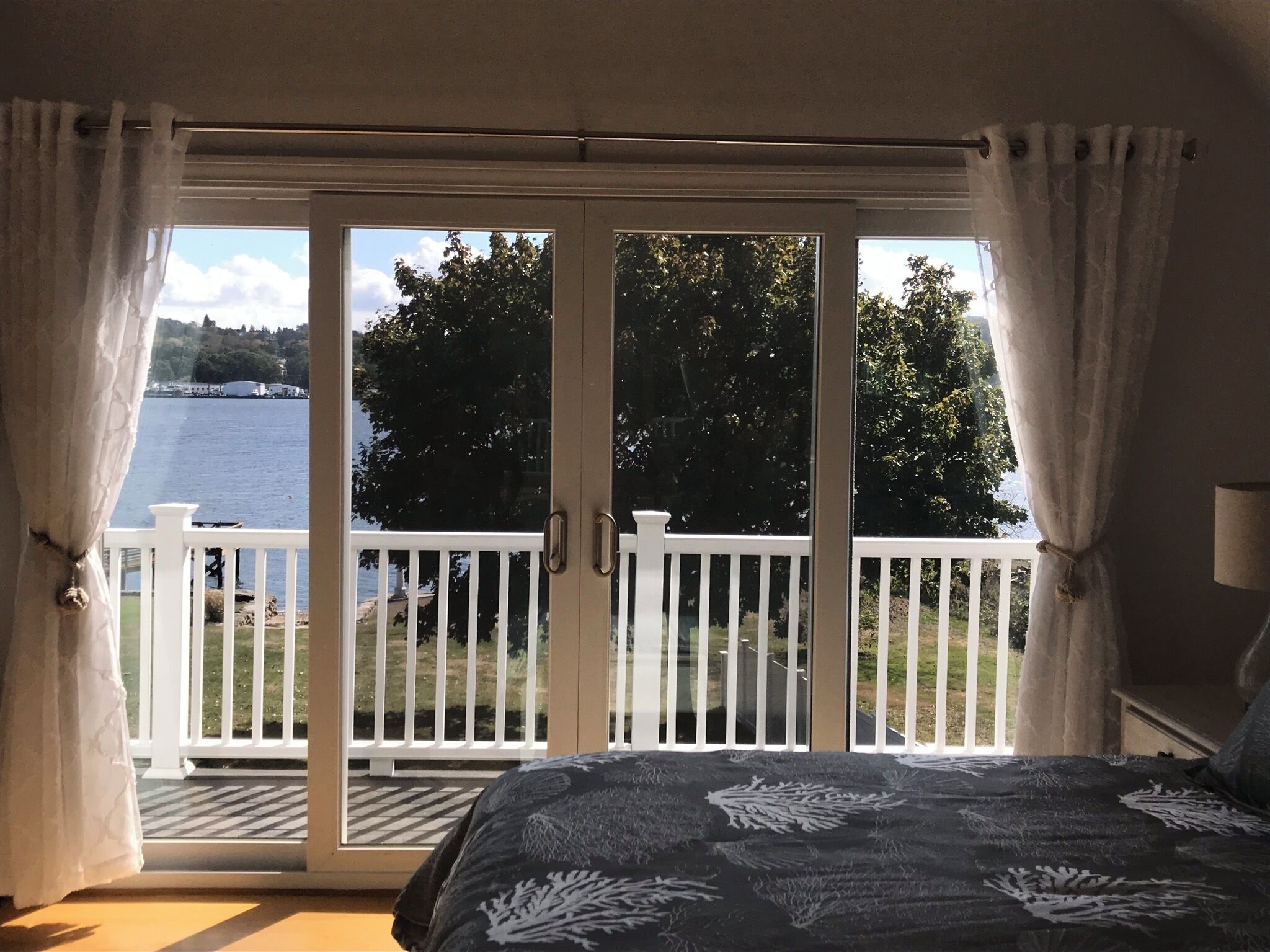 5 chambres, accès Internet, draps fournis