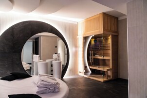 Sauna, hot tub, Swedish massages, massages