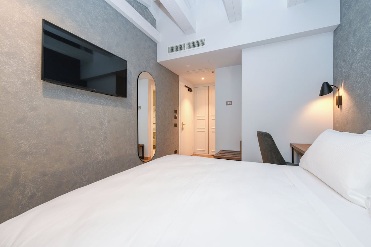 1 slaapkamer, donzen dekbedden, een minibar, een kluis op de kamer