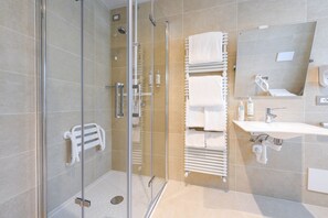 Camera matrimoniale classic Disabili | Bathroom