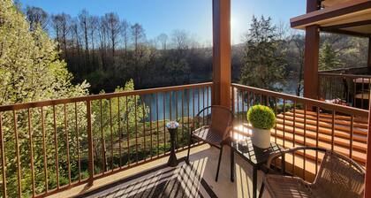 Relax in comfort just minutes from the Parkway in a peaceful resort setting.