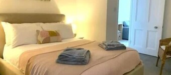 No 3 Brooklands - Central location