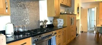 No 3 Brooklands - Central location