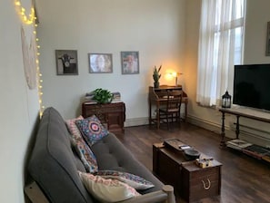 TV