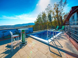 House (One Bedroom Holiday Home with Swimmin) | Pool | Outdoor pool, pool umbrellas, sun loungers - Holiday Home Martin (Varazdinske Toplice)