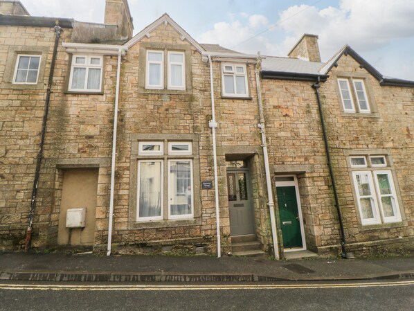 Cottage | Front of property