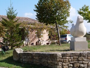 Enceinte de lâhĂ©bergement