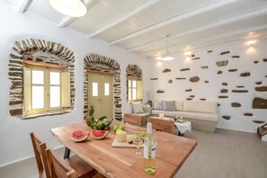 House | 2 bedrooms - Villa Anthemion Naxos With Outdoor Jacuzzi (Naxos)