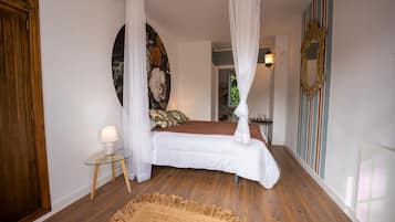 Sistema de insonorizaciĂłn, wifi gratis y ropa de cama
