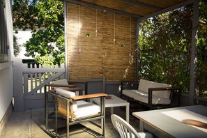 Terassi/patio