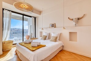 2 chambres, fer et planche à repasser, Wi-Fi gratuit, draps fournis