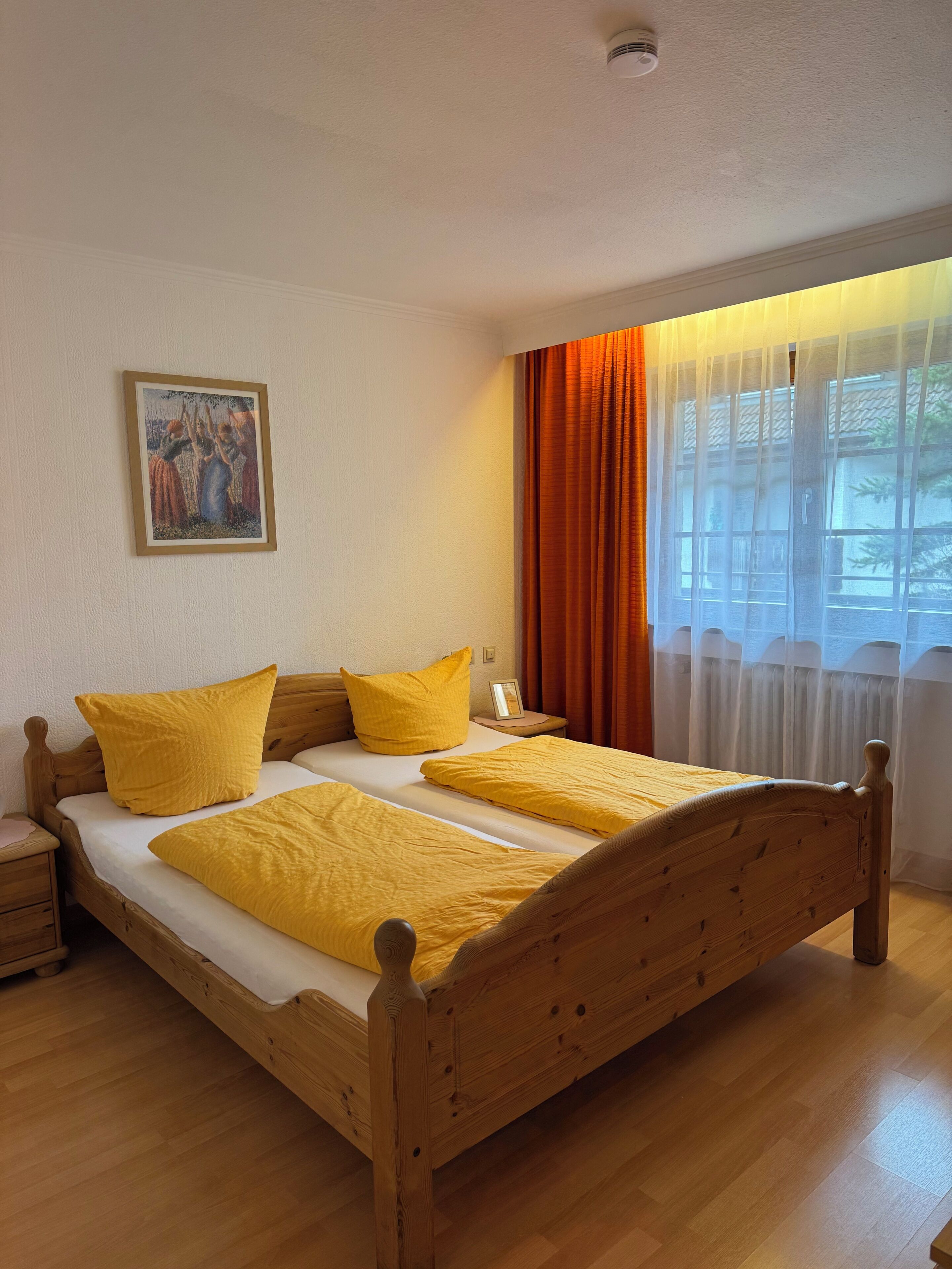 Standard Double Room | Free WiFi, bed sheets