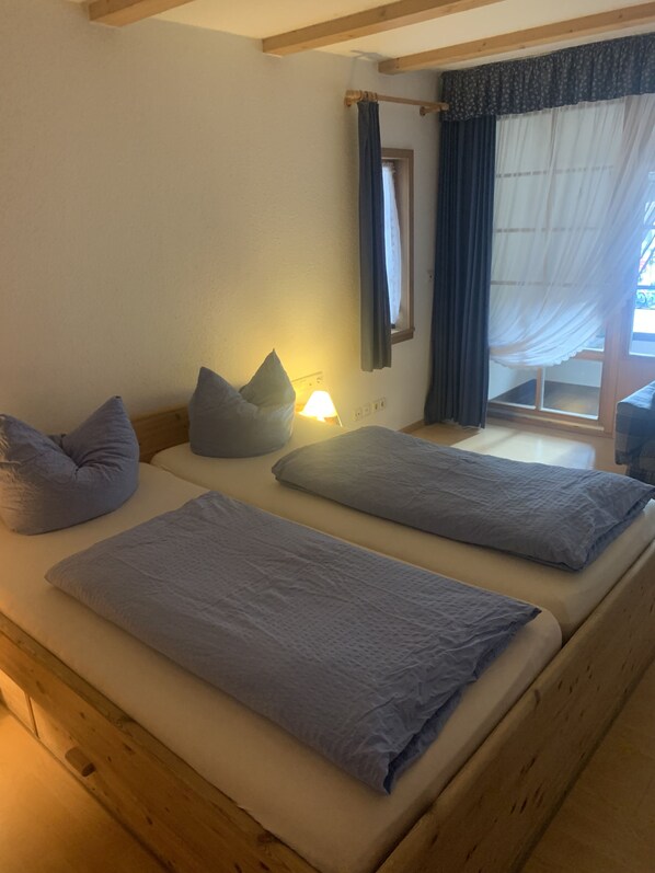 Standard-Doppelzimmer