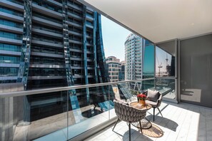 Studio City - 1 kingsize-säng med bäddsoffa | Terrass/Patio
