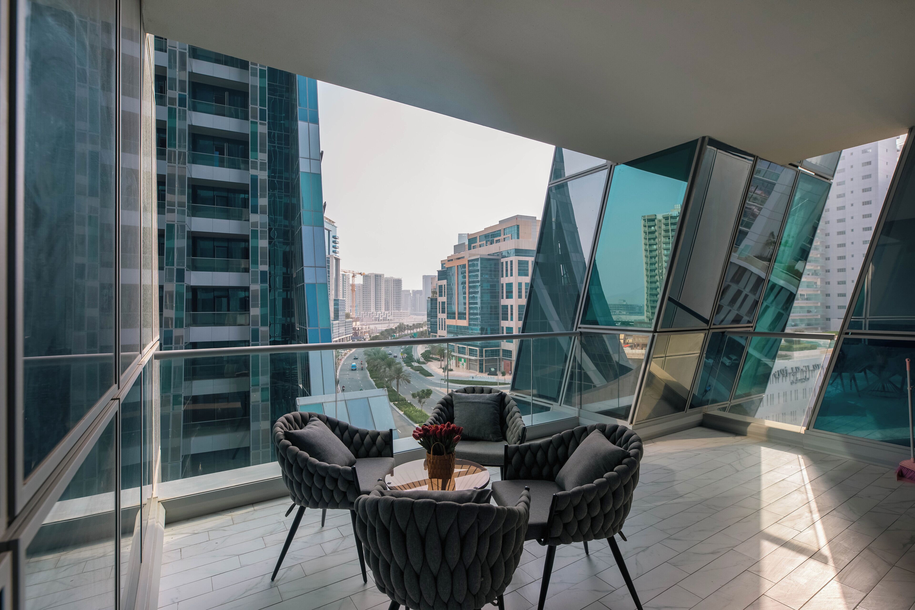 Deluxe Studio, 1 Queen Bed with Sofa bed | Terrace/patio