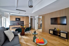 TV - 41.Appart 4Pers#Madeleine#Gallerie La Fayette (Paris)