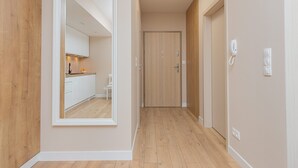 Unclassified image, 3 of 66, button - Beaufort Estate Apartment by Renters (Kosakowo)