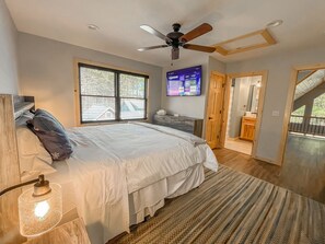 5 Schlafzimmer, Schreibtisch, WLAN, Bettwäsche