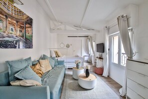 Bügeleisen/Bügelbrett, WLAN, Bettwäsche